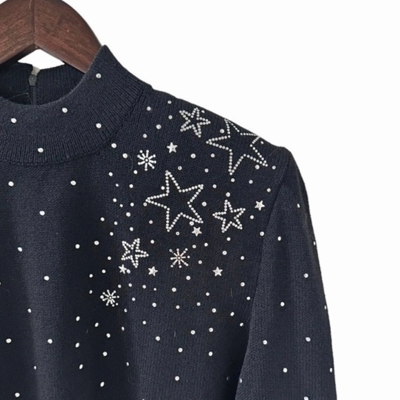 St. John Evening Black Long Sleeve Knit Sweater with Silver Stars Size Small - Picture 2 of 8